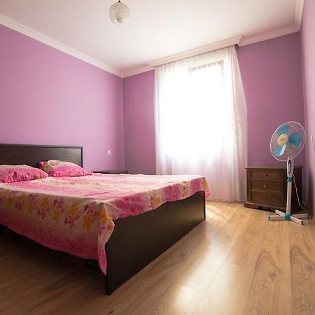 Angisa Apartment Batumi Kültér fotó